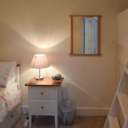 Semesterbostad Pear Tree